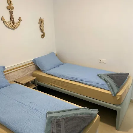 Azur Locos Appartement *